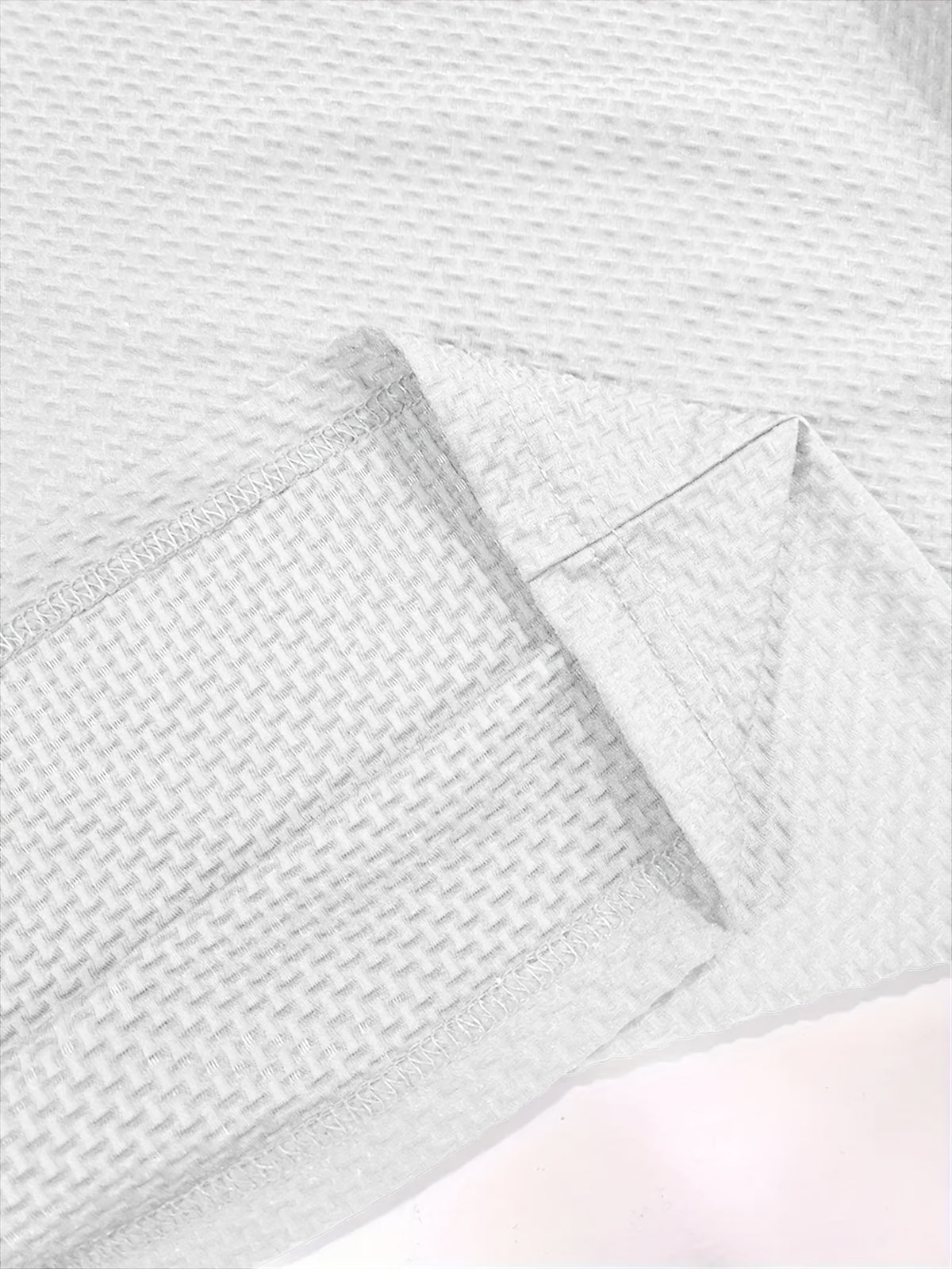 Men's Solid-color Polo Shirt with a Contrasting Button Placket Featuring a Light Business Style Design. The Fabric Is Breathable and Comfortable, Keeping You Cool in Summer. Perfect for Everyday Casual Wear and Outings, Available in Multiple Colors. - White