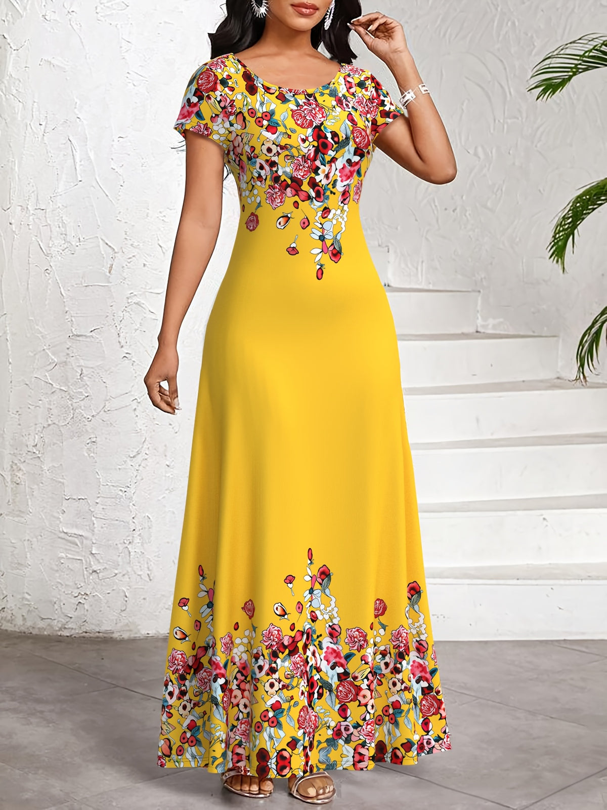 Elegant Short-Sleeved Long Dress for Women, Featuring a Round Neck And Made from Printed Fabric, Perfect for Home, Vacation, Or Commuting, with Soft And Breathable Material - Multicolor