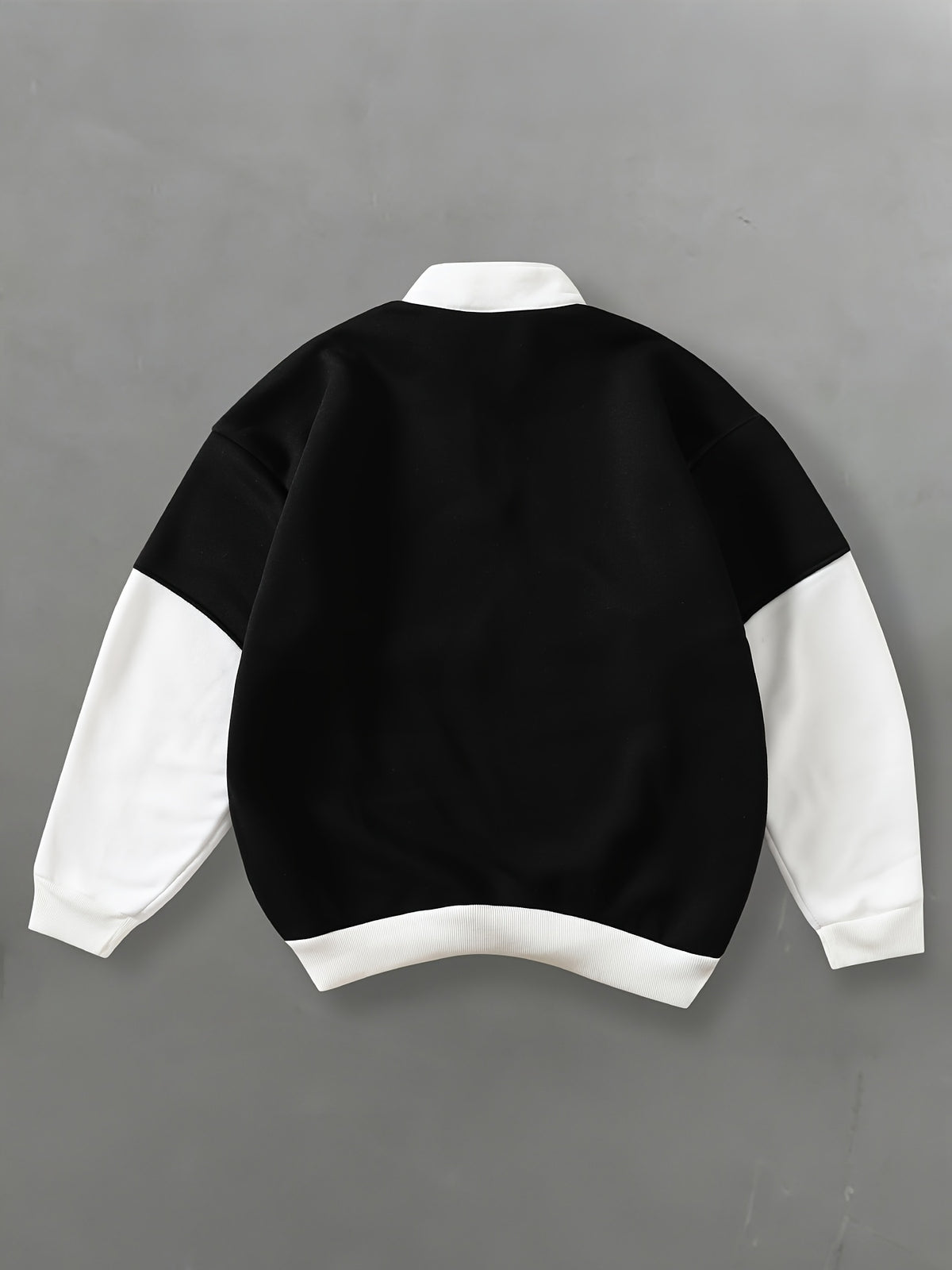 New Autumn Winter Men'S Half-Zip Stand-Up Collar Sweatshirt, Black And White Irregular Patchwork Design, Trendy Print, Double Sleeve Vertical Same Font Logo, Suitable for Campus Outings, Urban Commuting, Street Exploration, Short Outdoor Trips - Black