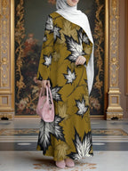 Women's Middle Eastern Style Muslim Elegant Robe, Earthy Yellow Base with Full Maple Leaf Print, Loose Long Sleeves with Flowing Flared Hem, Suitable for Shopping, Prayer, and Festive Occasions, Comfortable Fabric Without Embroidery, Vintage-Inspired - Mixed colors