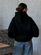 Vintage Slogan and Butterfly Print Long-Sleeve Sweatshirt, Suitable for Daily Casual Wear, Outdoor Picnics, Street Photography, and Use, Applicable for Autumn and Winter Seasons - Black