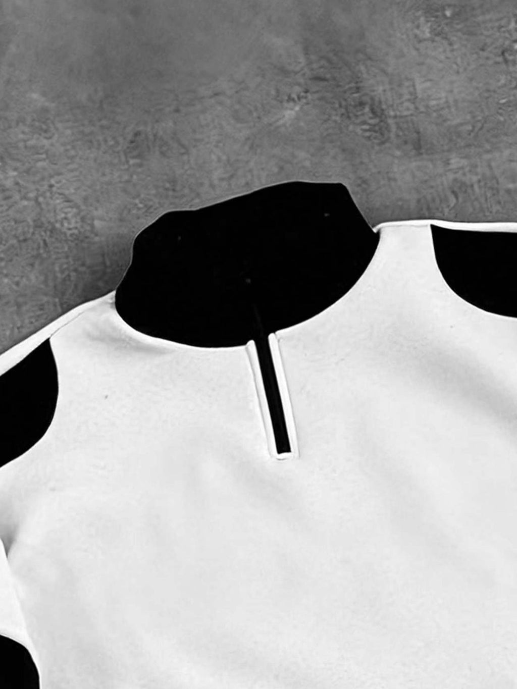 Fashionable Racing Trendy Element Multi-Picture Patchwork Sweatshirt - White