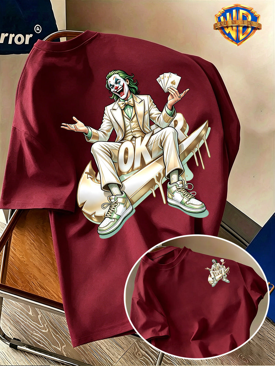 Warner Bros. Official Men's Short-Sleeve Pure T-Shirt, Authentic DC Elegant JOKER Character Badge Graphic, Double-Sided Light Luxury Decorative Print Design, American Vintage Streetwear Style, Spring/Summer Top, Regular Fit, Suitable for Outdoor - Burgundy