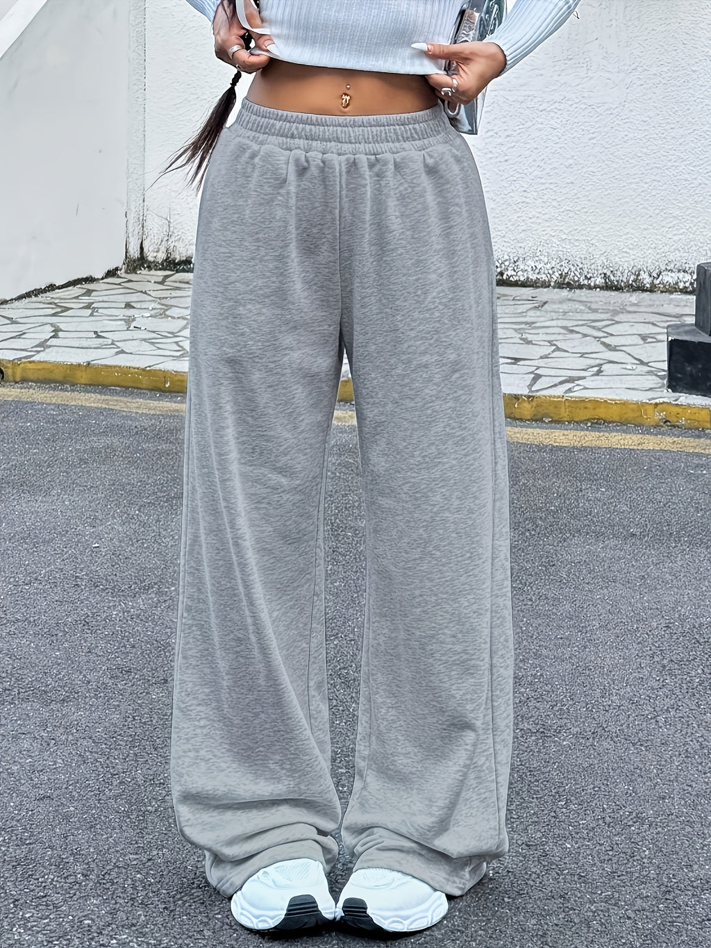 Women's Jogging Pants, Elastic-waistband Wide-leg Casual Pants with Side Pockets, Light Gray Athletic Sweatpants, Suitable for Daily and Formal Wear, Machine-washable Non-sheer Fabric, Joggers, Comfortable Clothing, Medium Stretch - Light Grey