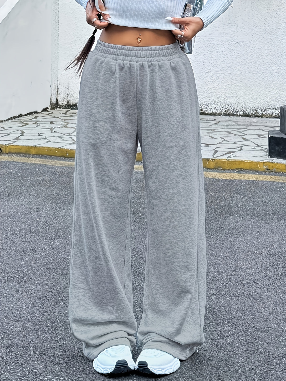 Women's Jogging Pants, Elastic-waistband Wide-leg Casual Pants with Side Pockets, Light Gray Athletic Sweatpants, Suitable for Daily and Formal Wear, Machine-washable Non-sheer Fabric, Joggers, Comfortable Clothing, Medium Stretch - Light Grey