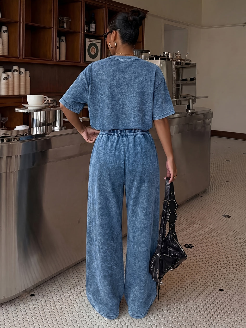 Women's Casual 2pcs Set: Washed Leaf Stripe Print Short Sleeve T-Shirt + Elastic Waist Wide-Leg Pants, Loose Fit Casual Sportswear Set, Street Style Daily Outfit - Navy Color