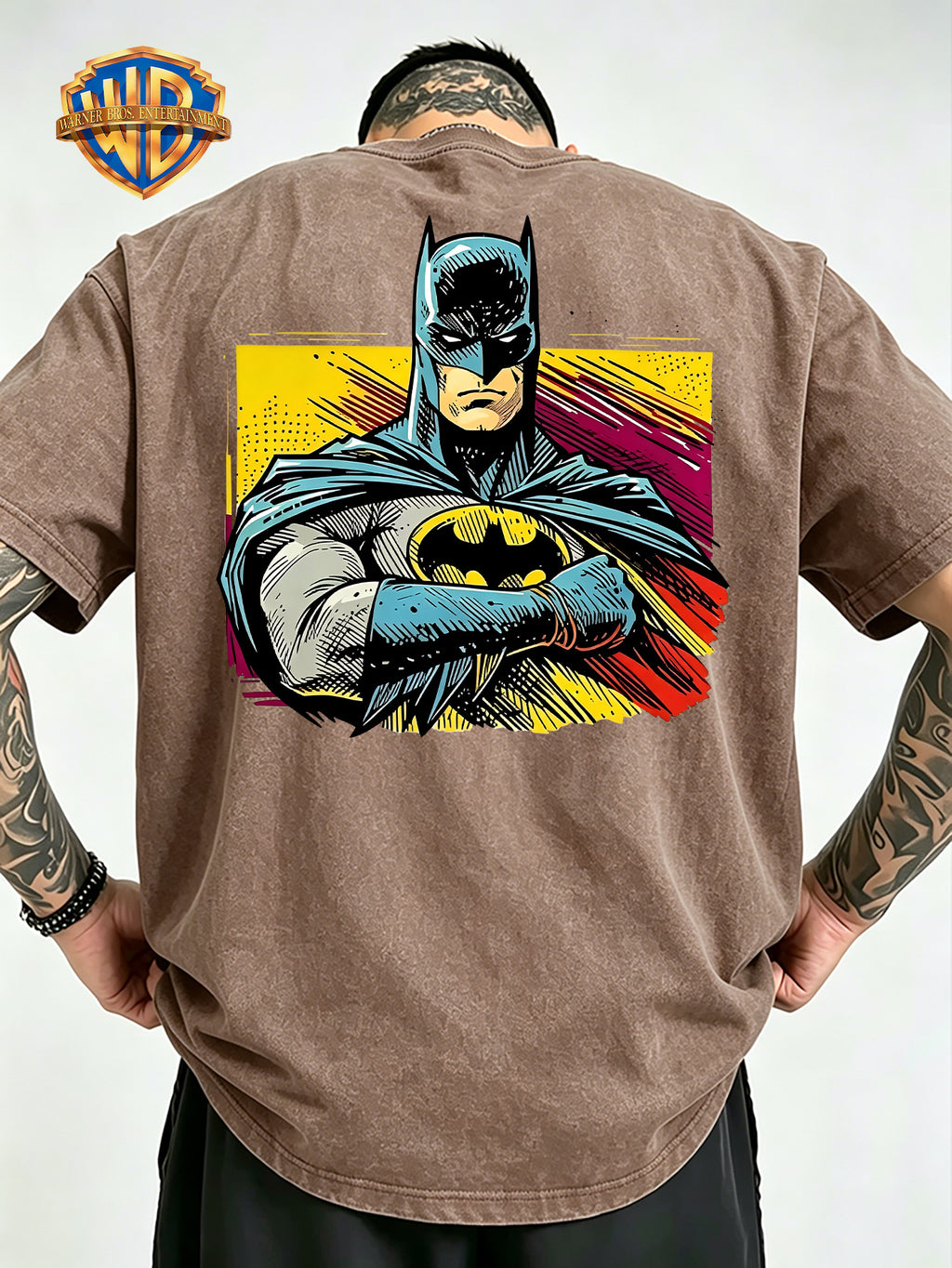 Men'S Washed Short Sleeve T-Shirt, Classic Batman Print on Back, Bold Bat Symbol on Chest, Retro Comic Style Design, Premium Fabric Soft And Breathable, Suitable for Casual Wear, Essential for Trendy Street Style - Khaki