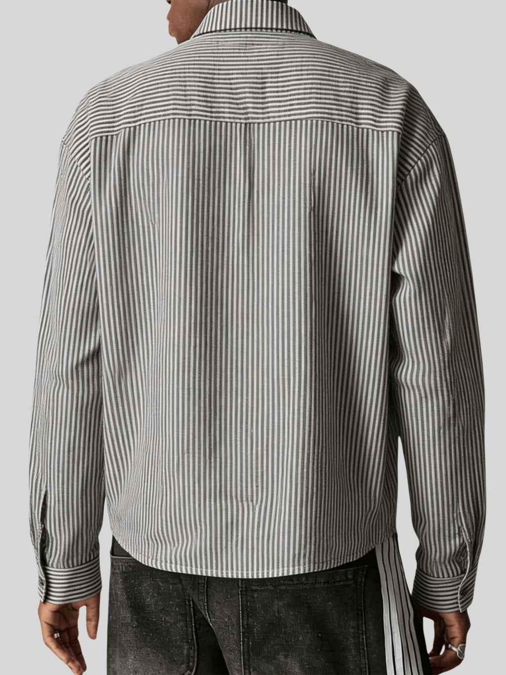 Men's Striped Long-Sleeve Shirt with Free Tie - New Spring, Summer, Autumn Niche Design Lapel Striped Casual Shirt - Suitable for Daily Outings, Commuting to Work, Dates, and as a Gift for Friends and Family - Stylish and Versatile Long-Sleeve Shirt - Black And White Stripes