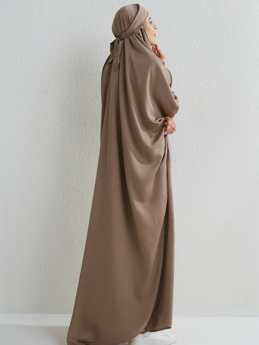 Islamic Attire for Women Featuring a Hooded Jilbab with Smocking Sleeves, Designed for Prayer, Suitable for Modesty in Dubai And Saudi Arabia, Available in Black - Taro
