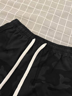 Trendy Fashion Camouflage Cargo Bermuda Shorts for Women, Lightweight And Breathable, Elastic Waist with Adjustable Drawstring, Suitable for Casual Wear, Outdoor, Fitness, Outings, Dates, And Various Places - Camouflage Black