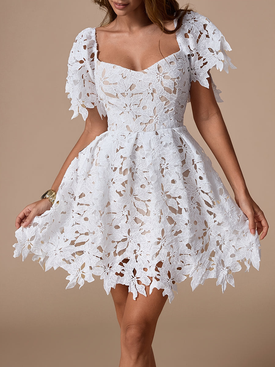 Elegant V-neck Strappy Sexy Evening Gown, Hollow-out Lace Formal Dress, Bridesmaid Dress, Suitable for Holiday Parties, Casual Vacations, and Wedding Occasions - White