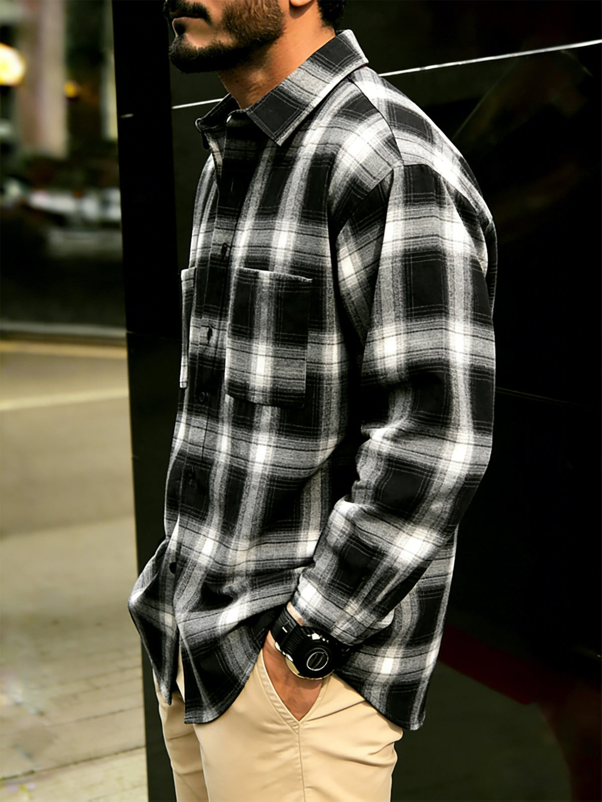 Men'S Casual Plaid Long Sleeve Shirt, Lapel Collar, Open Placket with Button Closure, Fashionable Double Pockets, Lightweight Breathable Fabric, Classic Checkered Pattern, Suitable for Spring Summer Daily Outing, Vacation, Camping, Commuting - Black And White Grid