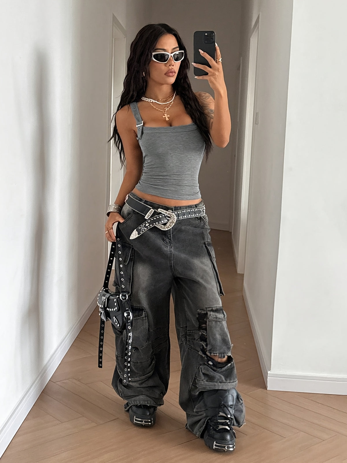 Women's Solid Color Simple Round Neck Camisole - Light Grey