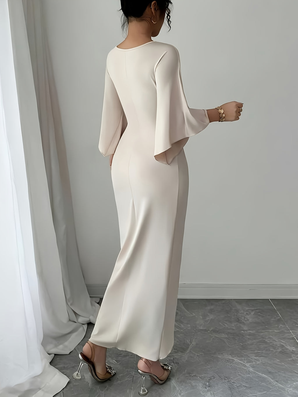 Batwing Sleeve Midi Dress, Twisted Waist Design Exudes Elegance - Apricot