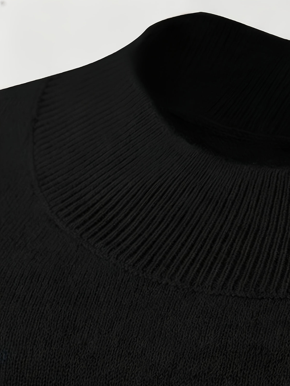 2026 New Men'S Thick High-End Semi High Neck Knitted Sweater Light Luxury Solid Color Warm Sweater Base Sweater - Black