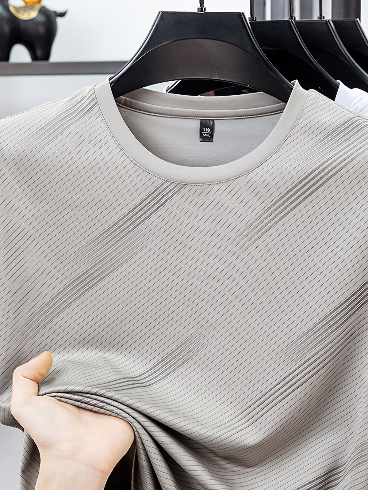 Men's Breathable Mesh Short Sleeve T-Shirt - Lightweight Non-Stick Summer Shirt Suitable for Business Casual & Casual Attire, Round Neck Striped Style (No Belt) for Office, Travel, Layering - Non- Round Neck - Khaki