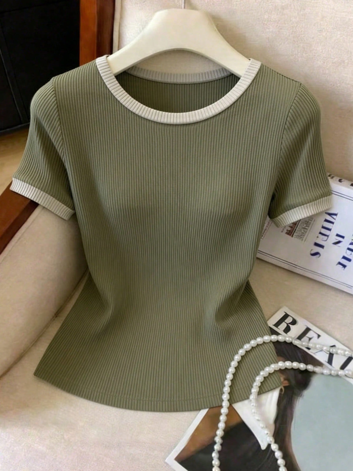 Women's Style Patchwork Short-Sleeve T-Shirt - Solid Color Blending Top with Medium Stretch, Non- Summer Casual Shirt Suitable for Casual Attire, Layering & Versatile Outfits, Machine Washable - Green