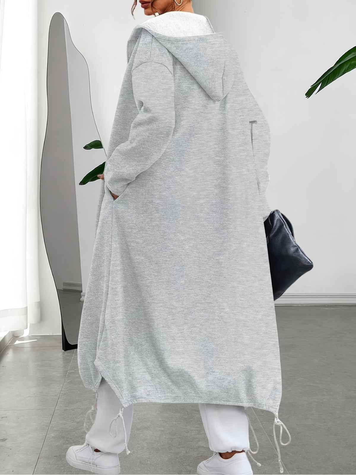 Japanese-Style Casual Gray Full-Zip Hoodie for Women, Featuring a Loose Fit, Dropped Shoulders, a Long Design, Drawstring Details, And Practical Pockets - Grey