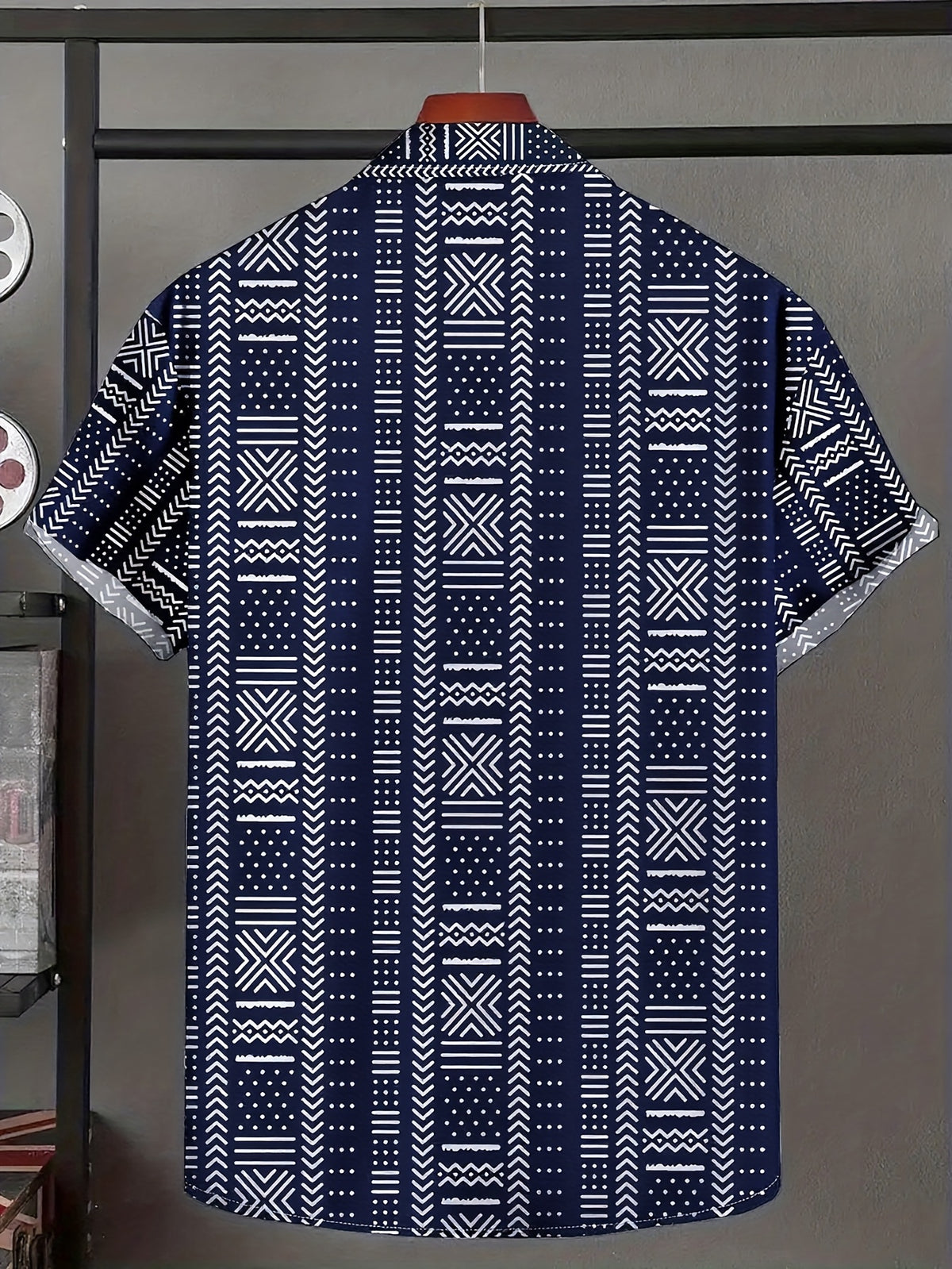 Men's Ethnic Print Shirt, Suitable for Vacation Scenes, Comfortable Polyester Fabric - Navy Color