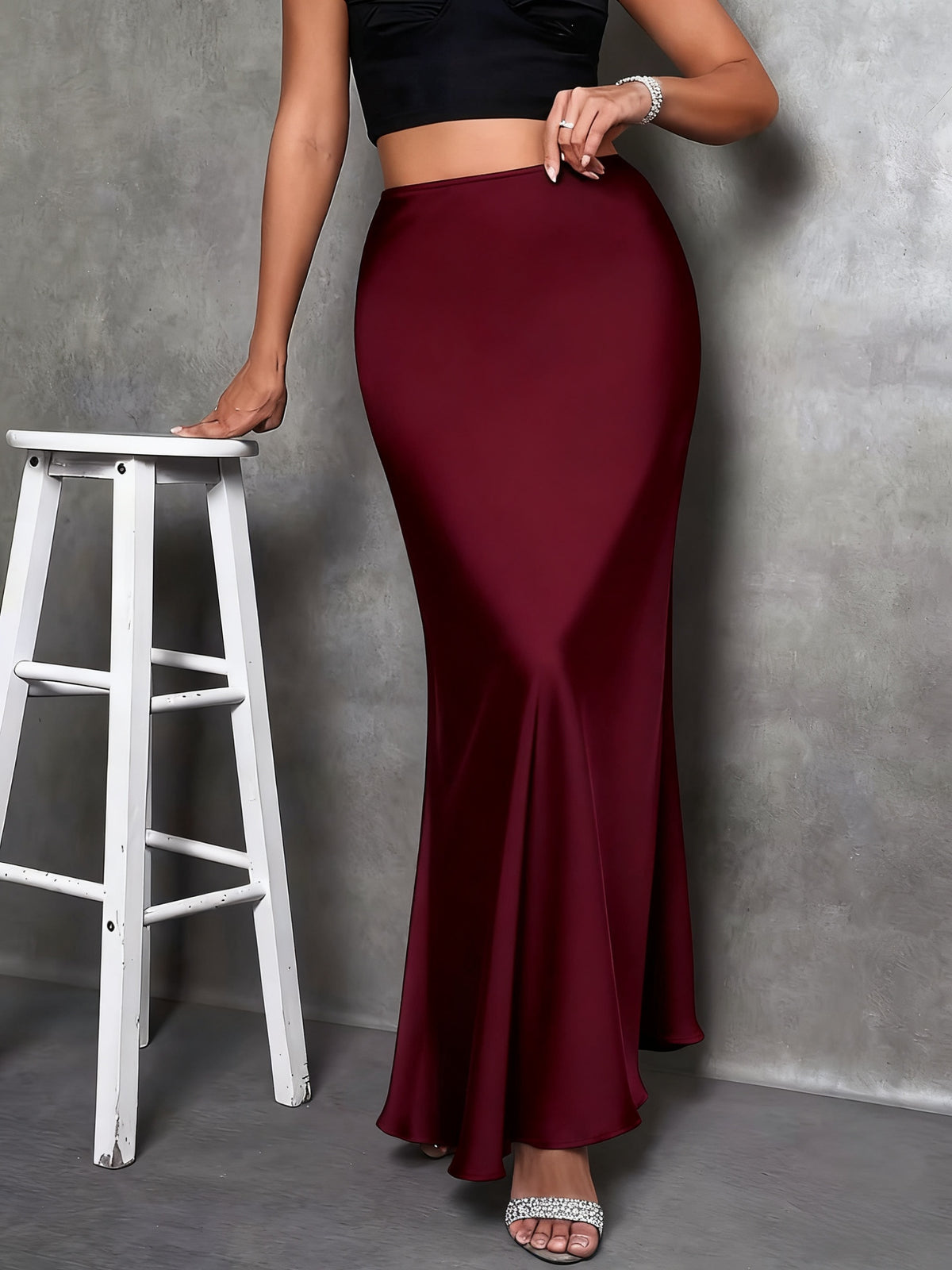 Elegant Women's Long Skirt - Satin Jersey Fabric with a Satin Finish, Perfect for Christmas & Valentine's Day Date Outfits, Suitable for Autumn/Winter Holiday Parties and Commuting, Machine Washable Light Luxury Design, High-End and Graceful - Red