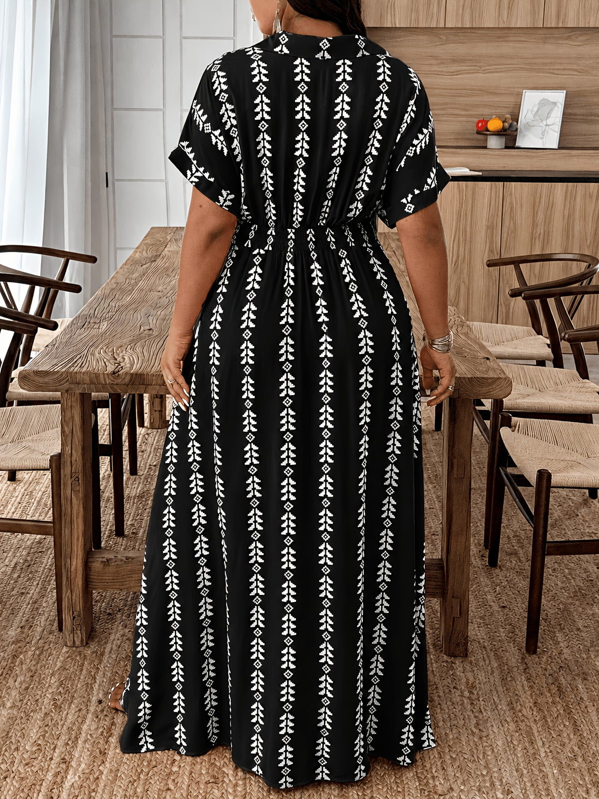 Plus Size Pink Geometric Print Shirt Dress, Women'S Short Sleeve Tie Front Maxi Dress, Casual Button A-Line Dress for Curvy Ladies 2026SS - Black