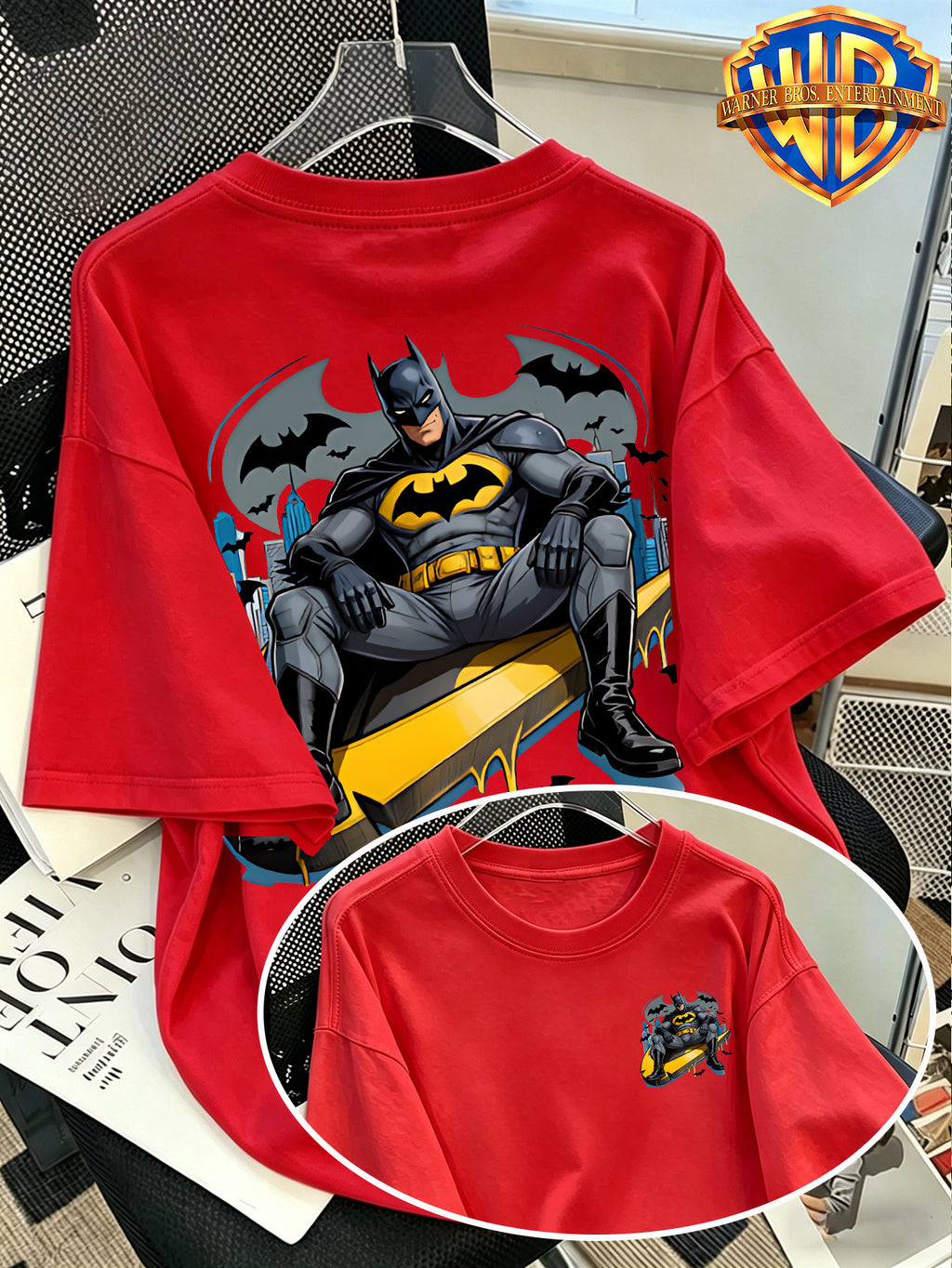Warner Bros. Official Batman Gotham Bat City Background Printed T-Shirt, Men'S 100% Pure Casual And Comfortable Multi-Functional Loose Summer Short Sleeve T-Shirt, Suitable for Outdoor And Daily Wear - Red