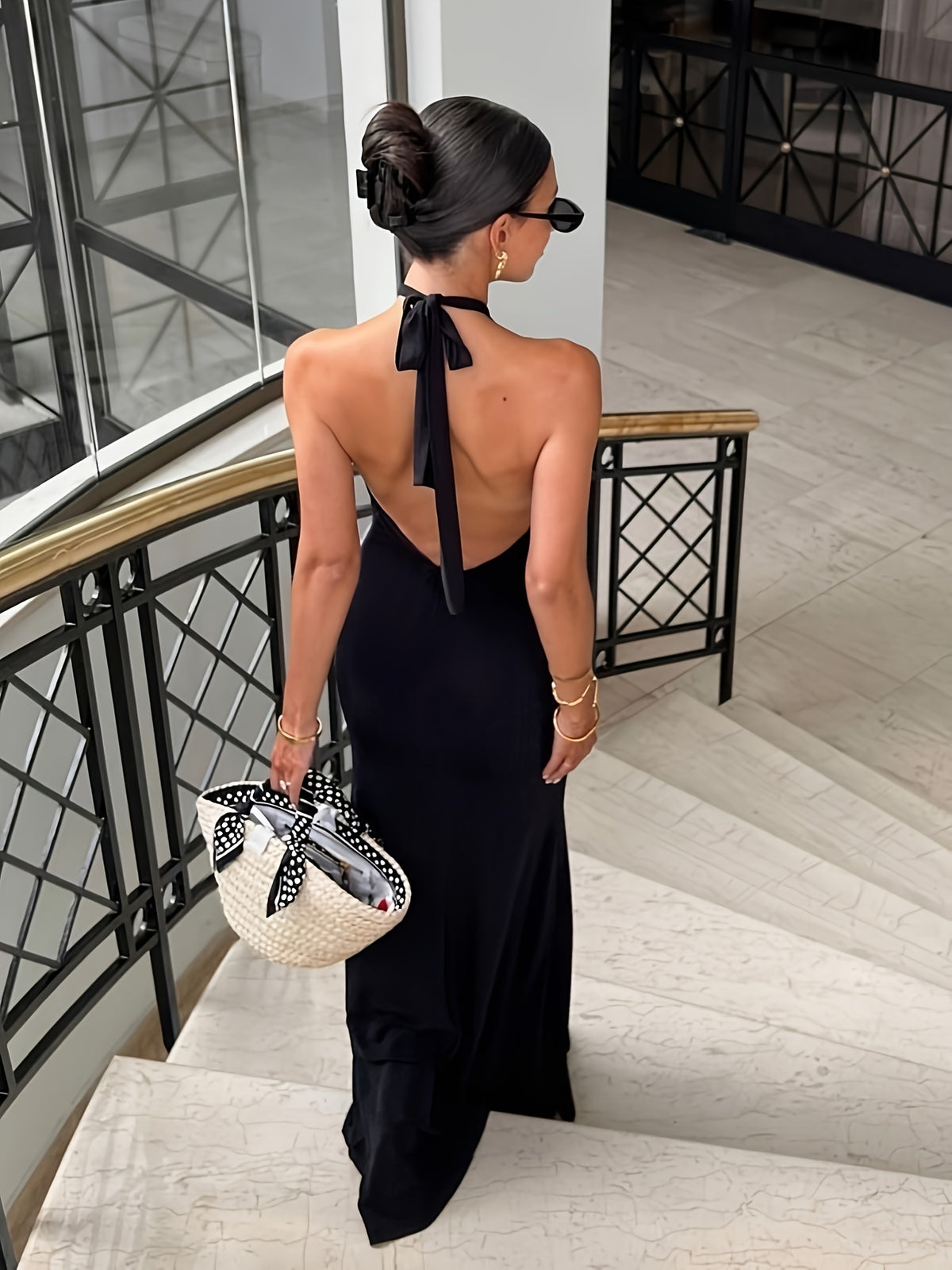 Women's Elegant Halter Neck Off-Shoulder Bodycon Dress - Fitted Waist Long Gown with Back Tie-Back Closure, High Elasticity Suitable for Parties, Weddings, Prom, Beach Vacations, Machine Washable Solid Color Dress - Black