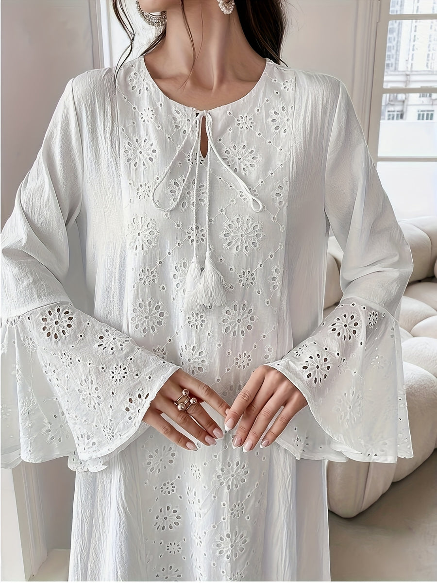 European And American Style Women'S Clothing Fashion Retro Print White Robe - White