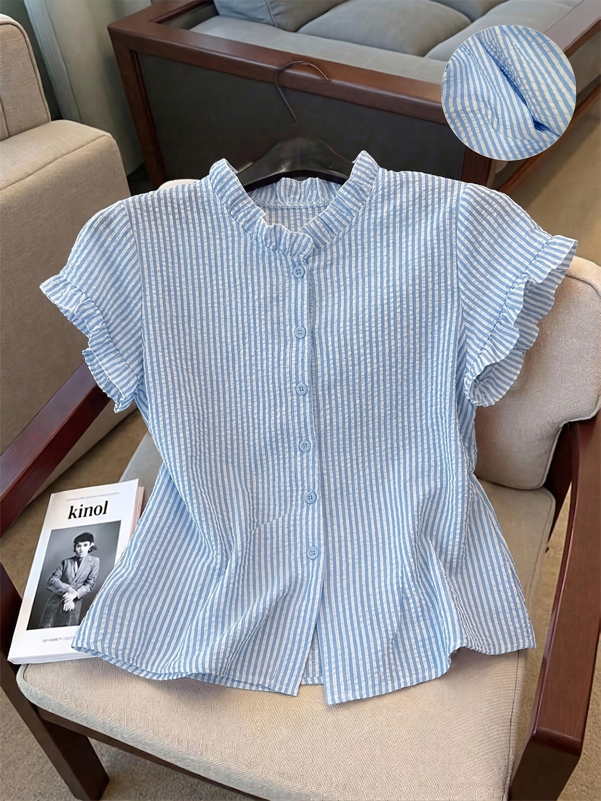 Women's Ruffle Collar Short Sleeve Single-Breasted Striped Shirt - Blue Stripes