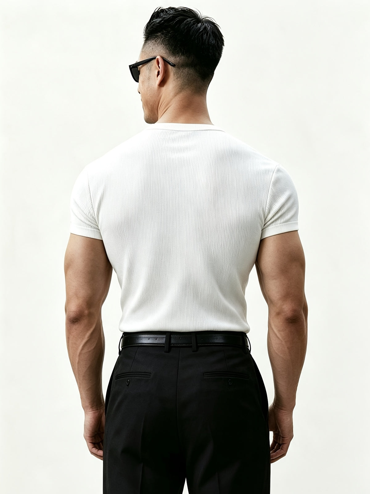 Italian-inspired Light Luxury Men's Textured Henley Collar Ribbed Short-sleeve T-shirt. Three-dimensional Tailoring Reshapes the Inverted Triangle Silhouette. Features Skin-friendly, Highly Elastic, and Breathable Fabric. Suitable for Multiple - White