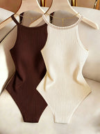 New 26-Year Style Women's Bodysuit Top, 2pcs, Sleeveless Tank Top Design, Ribbed Fabric, Base Layer, Elegant Temperament, Y2K Style - Apricot + Coffee