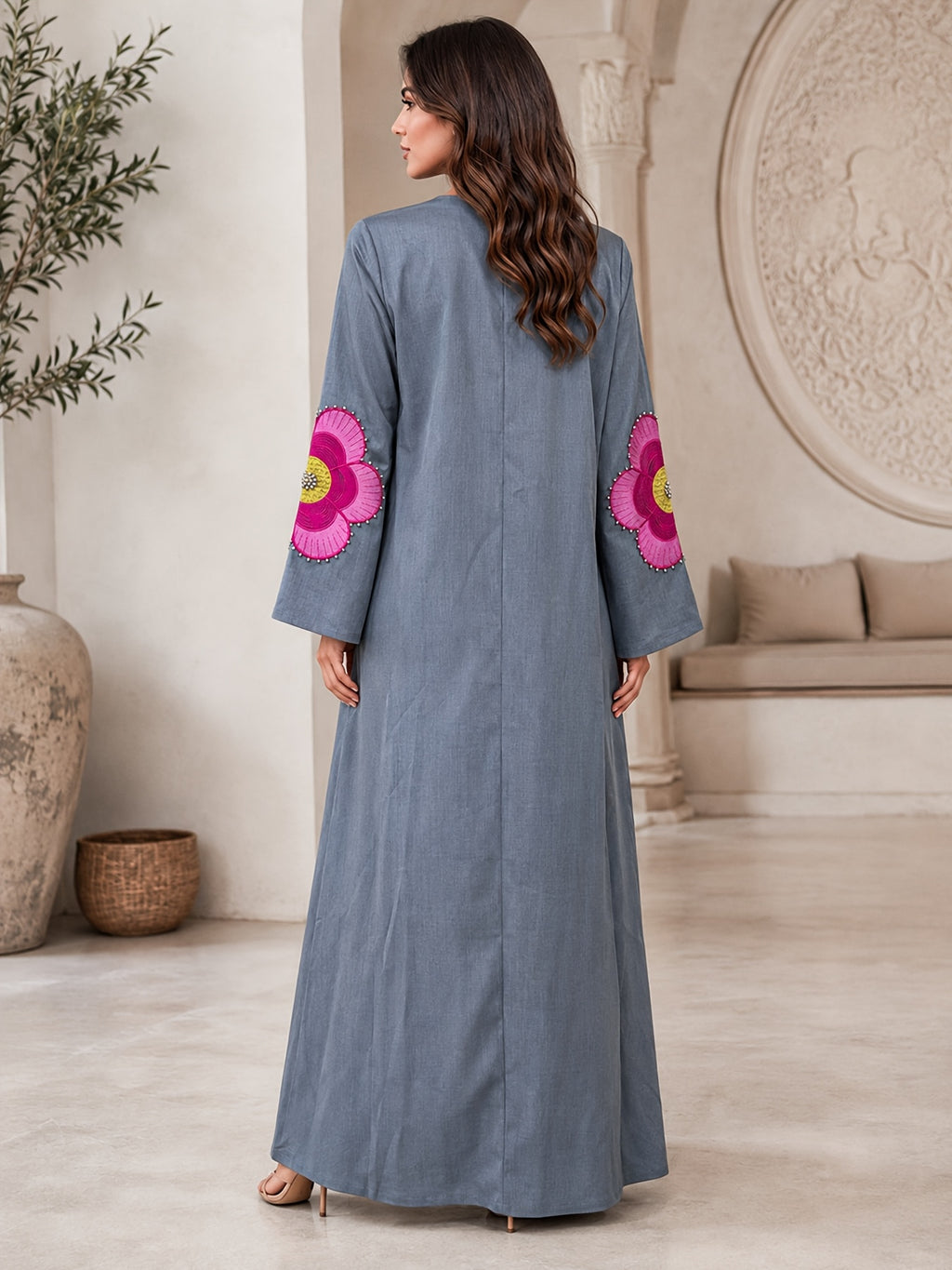 European and American Middle Eastern Traditional Robe for Women with Floral Embroidery, Stand-Up Collar, Long Sleeves, Loose Fit, Long Dress, Elegant Muslim Women's Clothing - Dark Gray