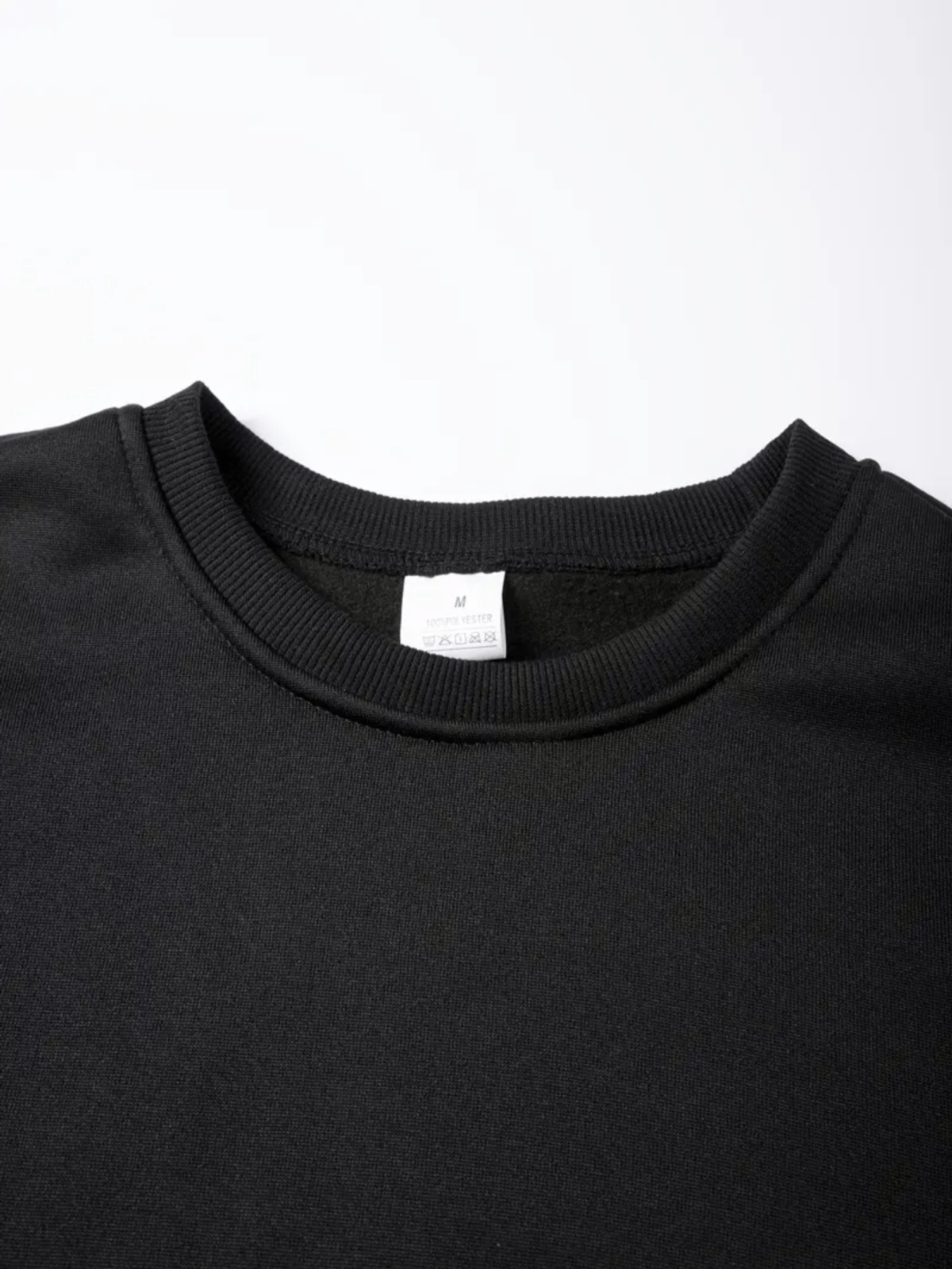 Men's Casual Style, Men's Crewneck Sweatshirt, Boston Black And Golden Property Of Print, Polyester Fiber, Suitable for Men Daily Wear And Sports Scenes - Black