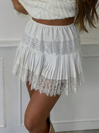 Women'S Pleated Lace Mini Skirt Casual Low Waist Loose Fit Pleated A-Line Skirt Half Skirt Lace Trim Fairy Net Tassel Short Skirt Lining Skirt Casual Summer Beach Vacation Street Style - White