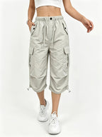 Women's Solid Color Pants with Elastic Waist & Multi-Pocket - Lightweight Quick-Dry Cropped Capri Length Trousers, Loose-Fit Suitable for Casual Outdoor, Office, Casual Attire, Machine Washable (No) - Khaki