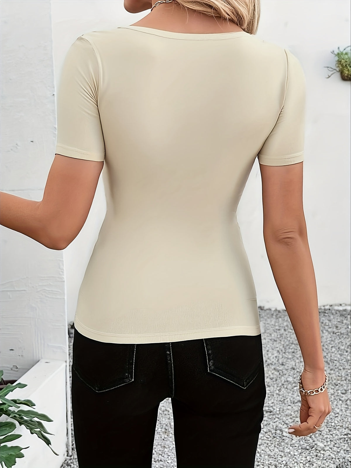 Women's Summer Shell Trim T-Shirt V-Neck Short Sleeve Fitted Sexy Top - Apricot