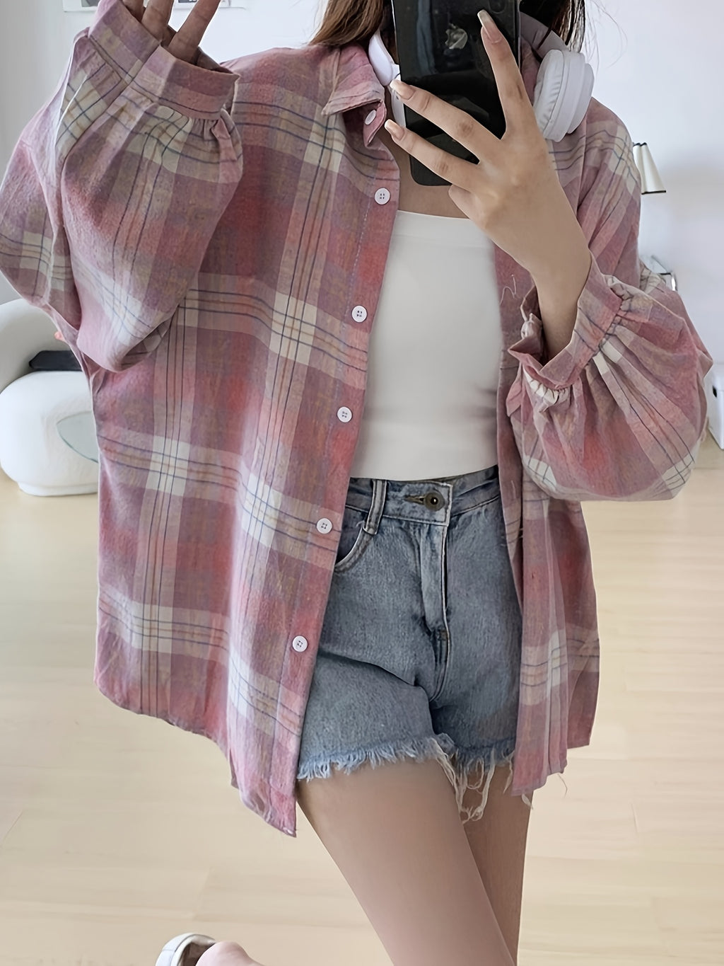 Women's Korean-style Layered Plaid Shirt, Loose and Lazy Design, Trendy Long-sleeve Thin Cardigan - pink color
