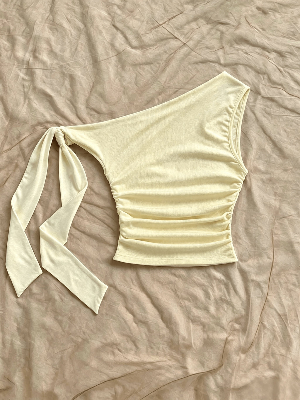 Women's Asymmetrical Shoulder Ruched Fitted Casual Top, No Chest Pads - Mixed colors
