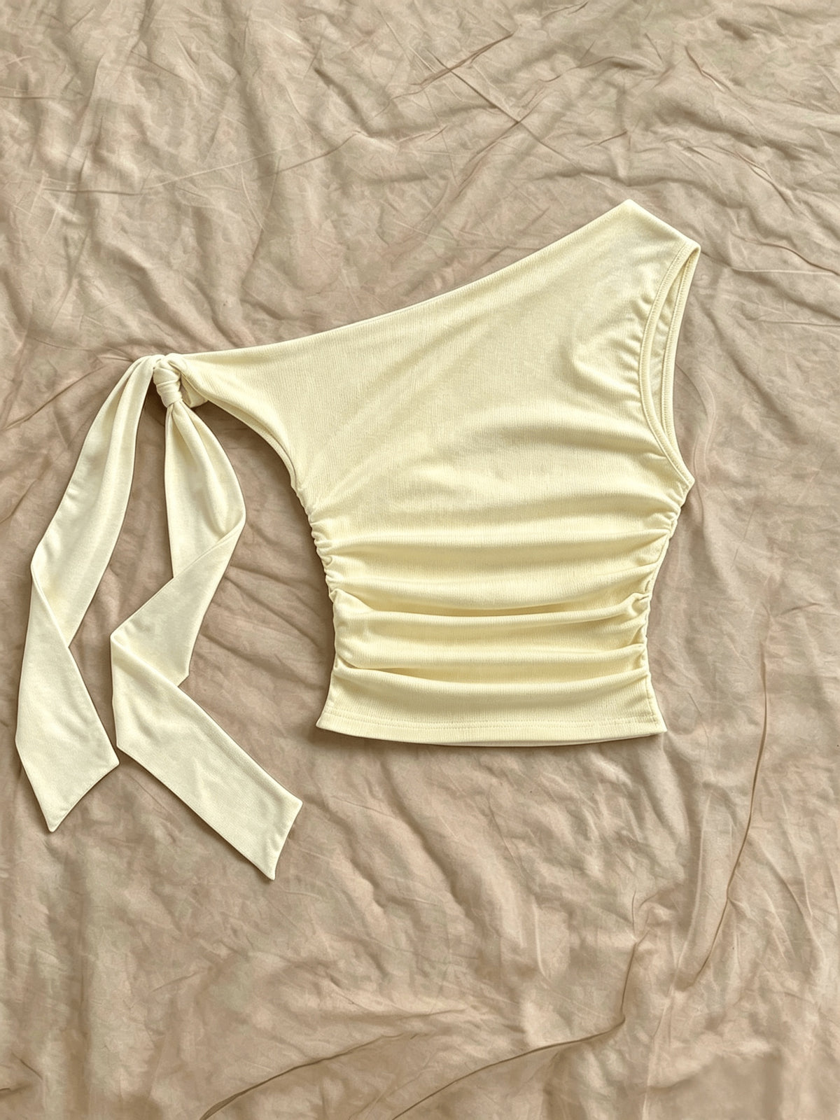 Women's Asymmetrical Shoulder Ruched Fitted Casual Top, No Chest Pads - Mixed colors