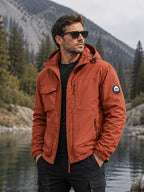 Fleece-Lined Cargo Jacket, Detachable Hood, Multi-Pocket Outerwear, Men'S Outdoor Hiking Commuter, Loose Thickened Plush Lining, Detachable Arm Badge Windproof Warm Functional Jacket - Brick Red
