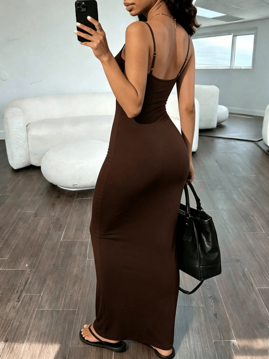 Hot Style V-Neck Slim Fit Strapless Dress with Thin Straps, Elastic Waist, Hip-Enhancing Design. Princess Style, Elegant, Perfect for Dates, Parties, Valentine's Day, and Gatherings. Adjustable Straps, Long Party Dress, Elegant Dress - Coffee Brown