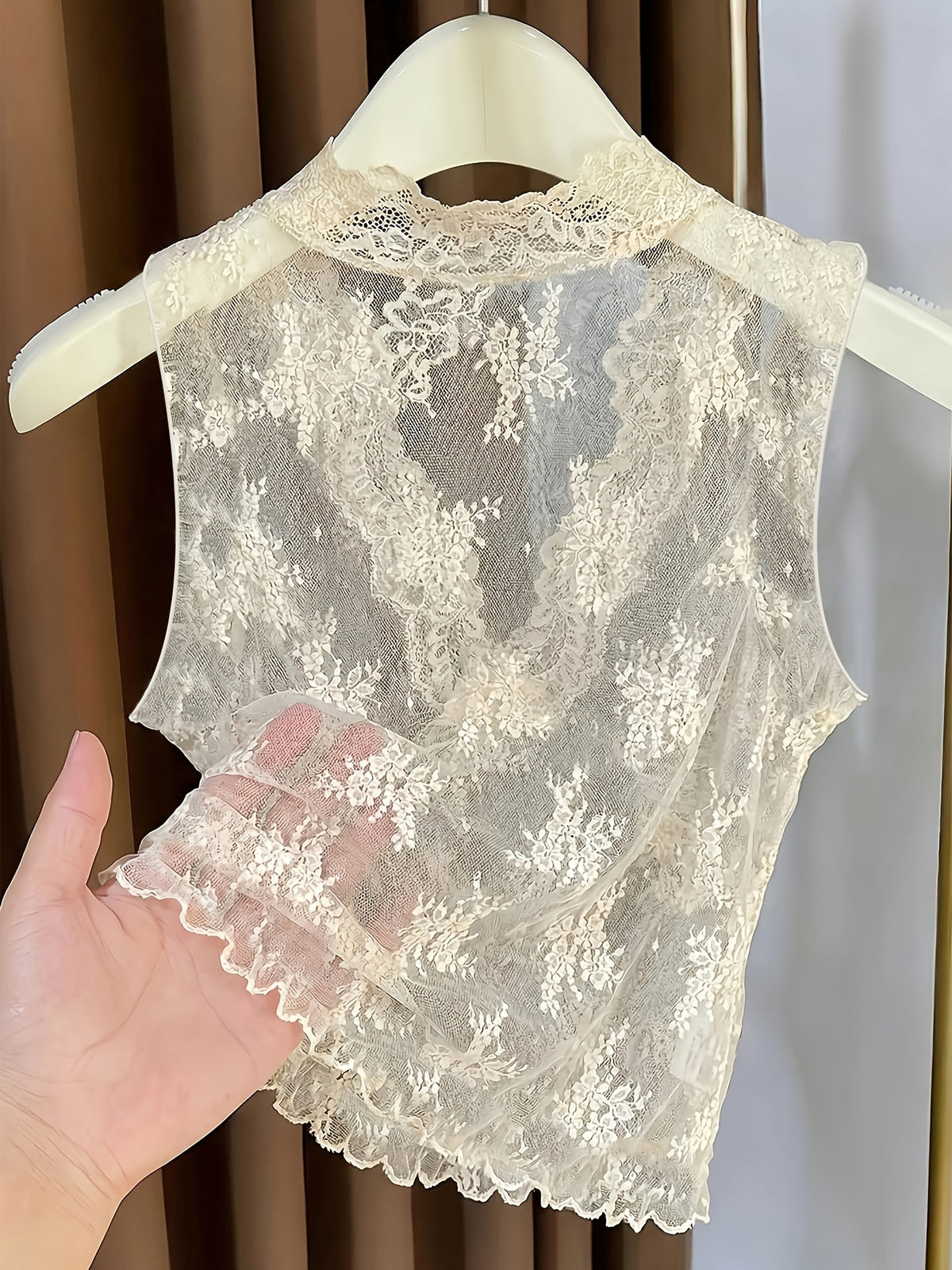 Spring/Autumn French-Style Layered Lace Camisole for Women, New Deep V-Neck Inner Wear with Mesh Strap Tank Top and Faux Collar, Niannian - Apricot