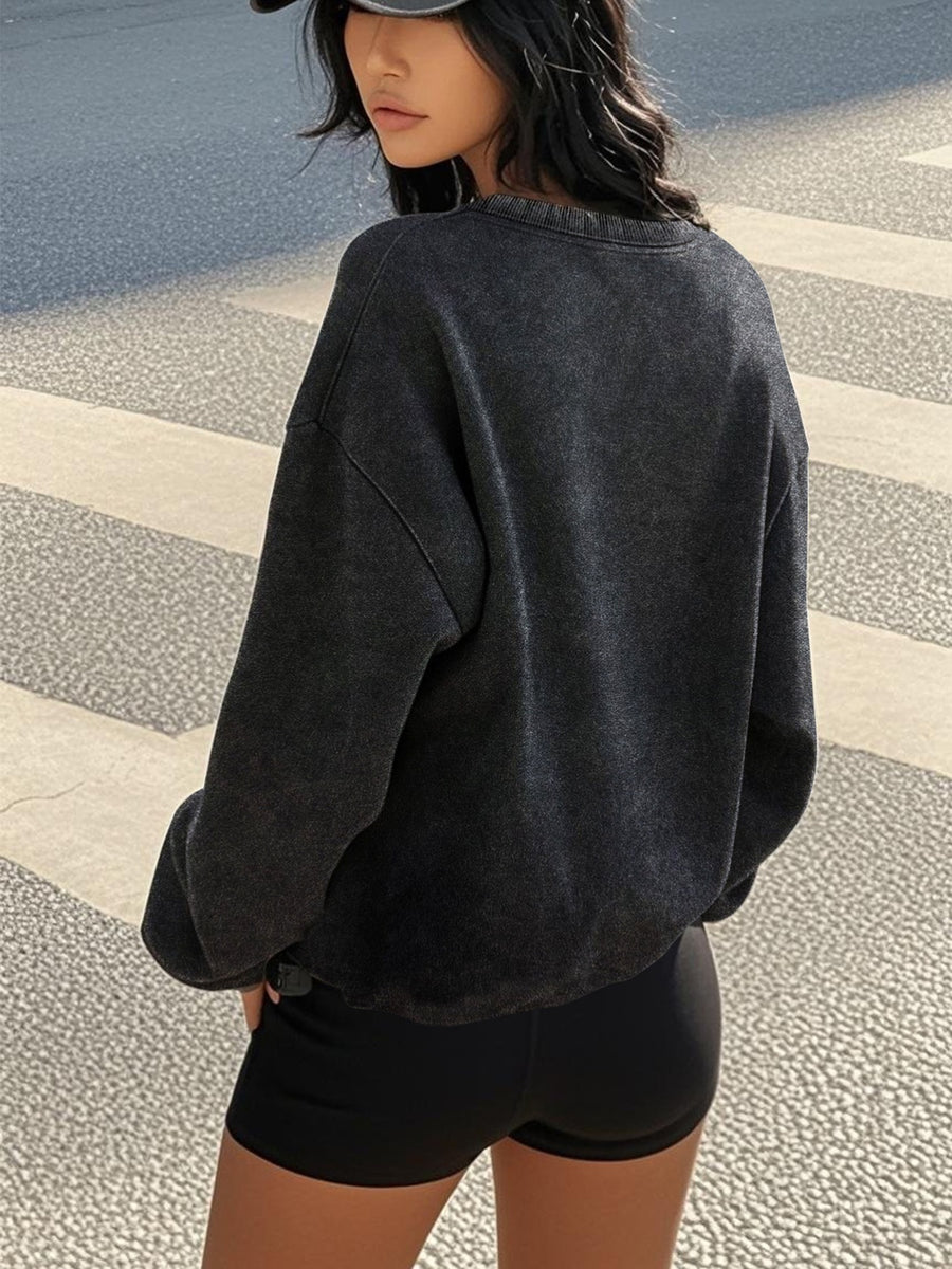 Women's Vintage Washed Crew Neck Sweatshirt - California Los Angeles Graphic Letter Print, Oversized Casual Pullover for Fall Winter, Machine Washable, Cute Sweatshirts, Everyday Clothing, Winter Apparel, Cozy Texture, Relaxed Fit - Deep Grey