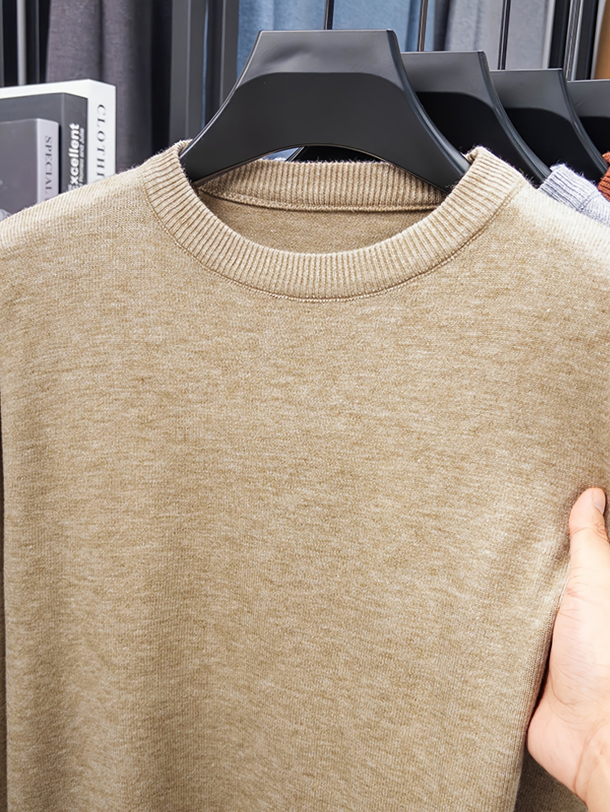 Minimalist City Round Neck Sweater for Daily Commute - Khaki 1