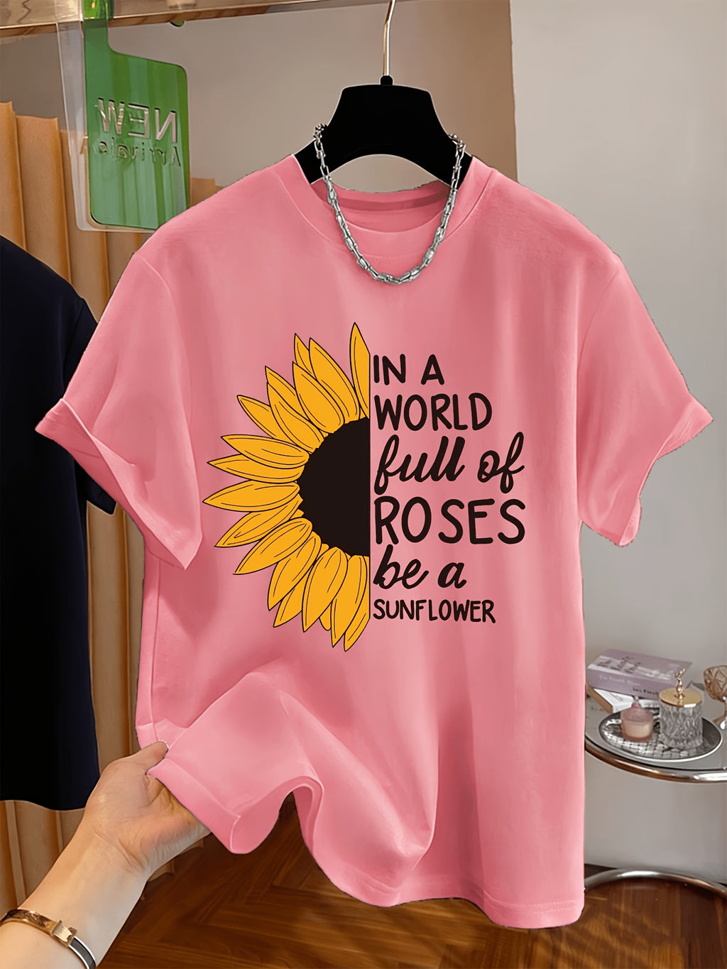 Women'S 100% Short Sleeve T-Shirt, Sunflower Graphic Print Loose Fit Casual Top, Trendy Comfortable Soft Skin-Friendly Tee, Multi-Color Options, Perfect for Daily Commute, Travel, Dating, And Casual Outings - Peach