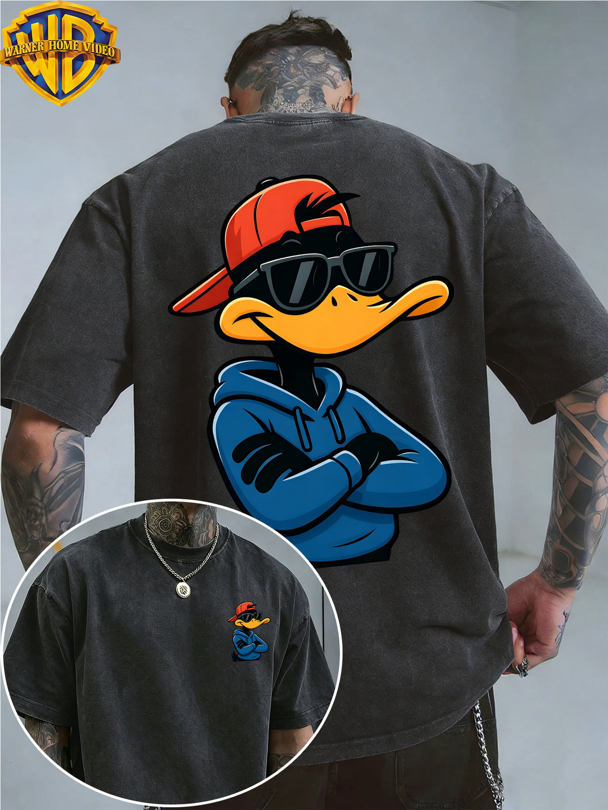 [Warner Bros] Official Authorization, Men'S Short Sleeve Le Yi Tong Da Fei Duck Sunglasses Printed Design, American Retro Washed Distressed T-Shirt, Outdoor Sports And Leisure Clothing, Daily Commuting, Machine Washable - Black