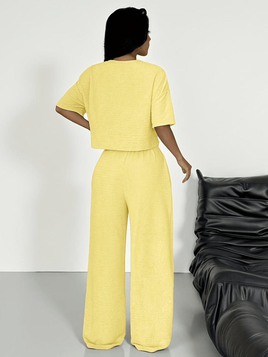 Women'S Spring/Summer Fashion T-Shirt And Pants 2pcs Set - Yellow