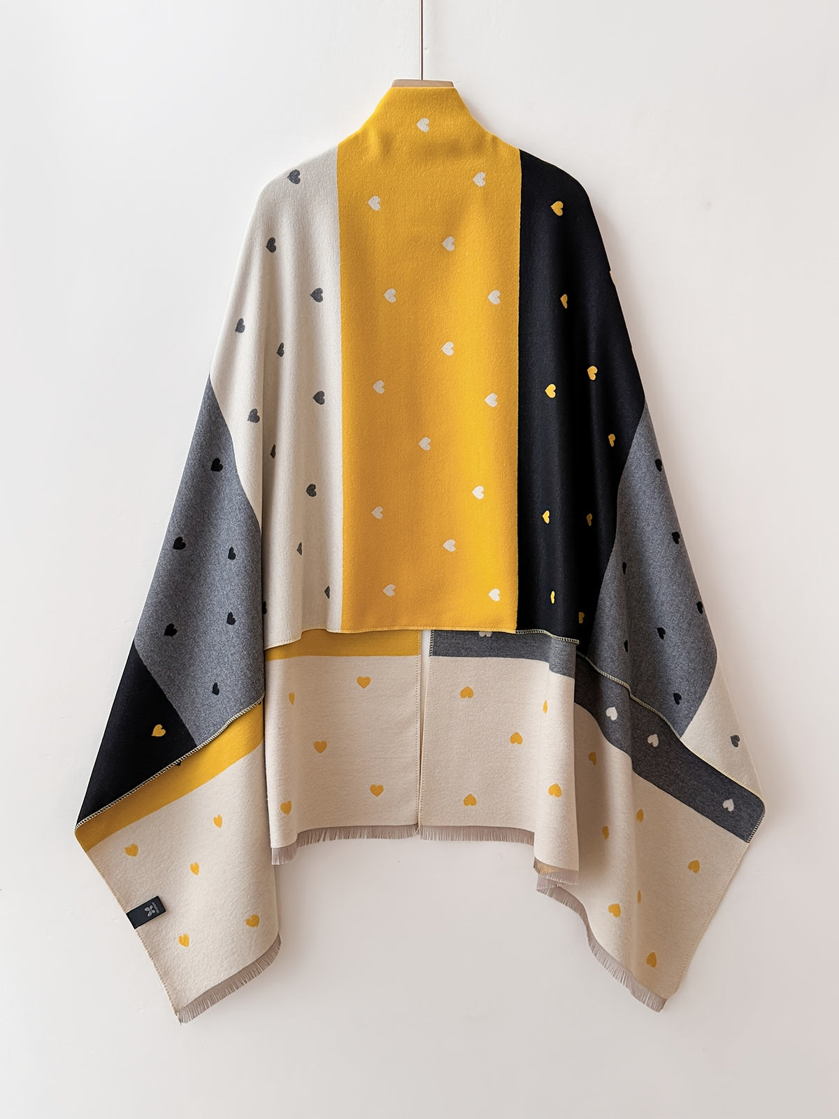 Plus Size - Color-Block Heart Cape, Valentine'S Day Fashion Gift, Western Date And Party Warm Outerwear, Retro And Playful Fusion - Lemon Yellow