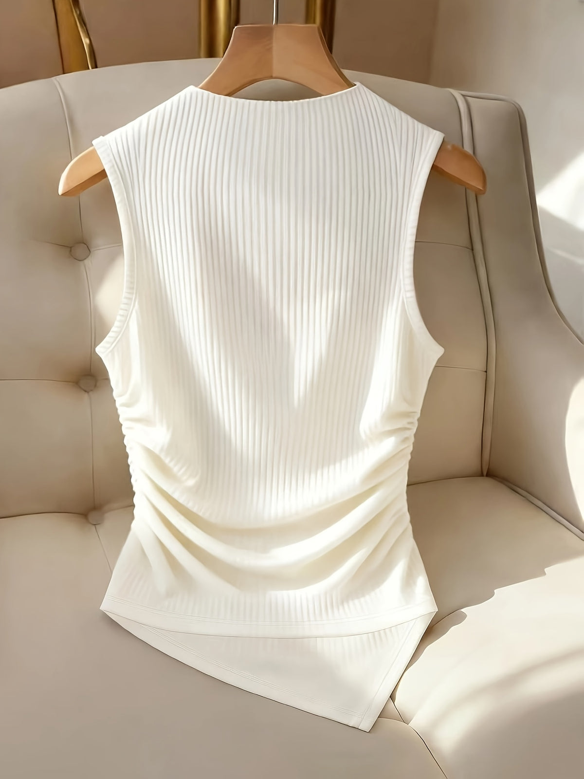 Women'S Summer Casual Top, Slant Collar Metallic Button Ribbed Versatile Temperament Women'S Top, Slant Collar Sleeveless Design with Metallic Button Embellishment And Side Ruching And Irregular Hem, Ribbed Texture, Temperament Commuter Style - Apricot