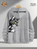1pc Warner Bros. Cartoon Classic Couple's Sweatshirt, Unisex Long-Sleeve Top with Playful WB Anime Character Action Print on the Back, Trendy, Fashionable, Versatile, Streetwear, Comfortable, and Casual Outerwear, Chinese National Trend - Men's-Light Gray